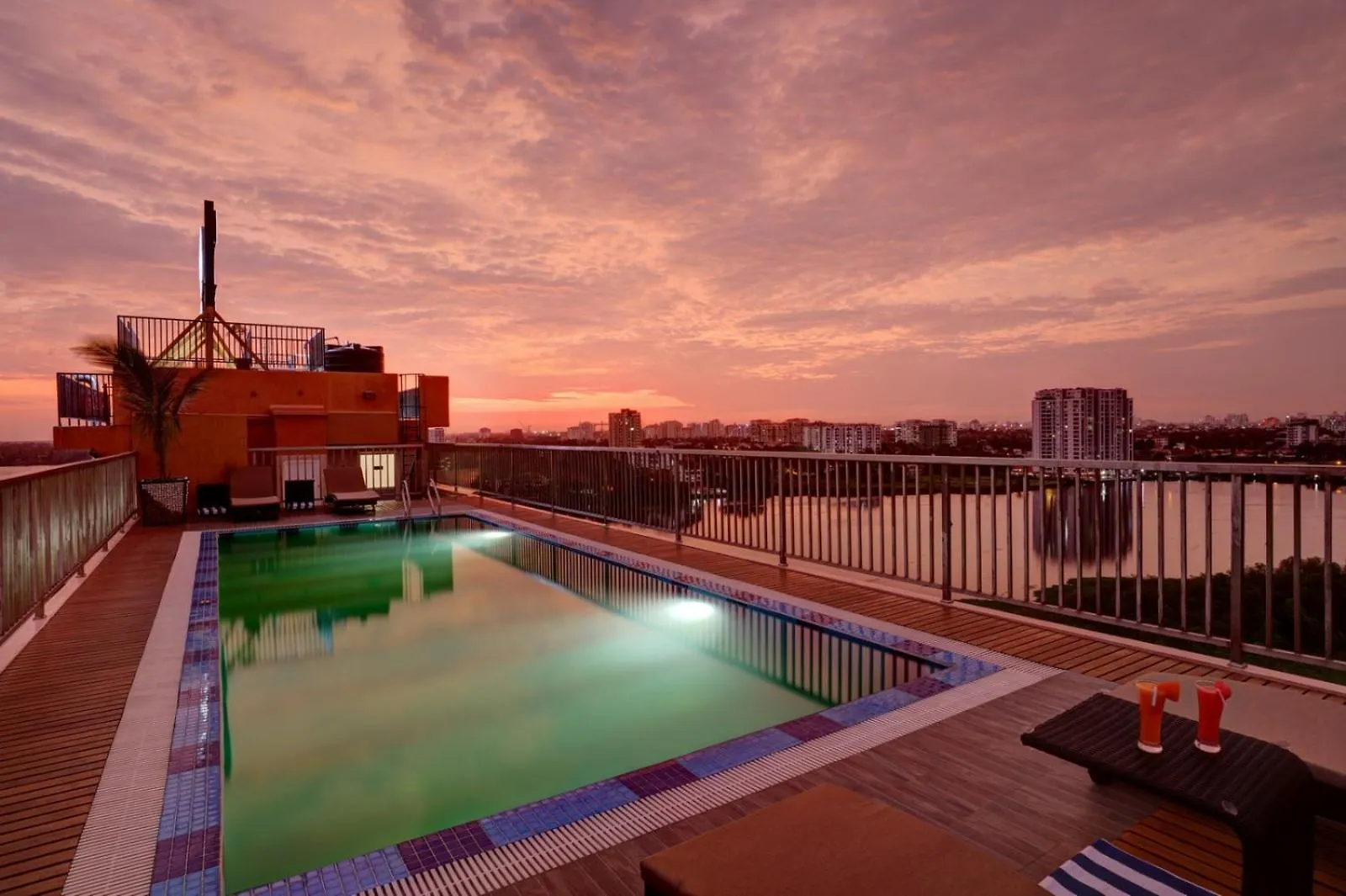Jvk Park Hotel Kerala Alwaye