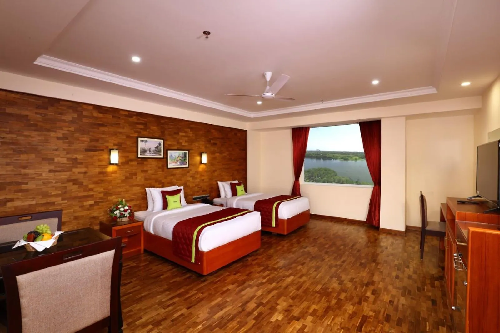 Jvk Park Hotel Kerala Alwaye
