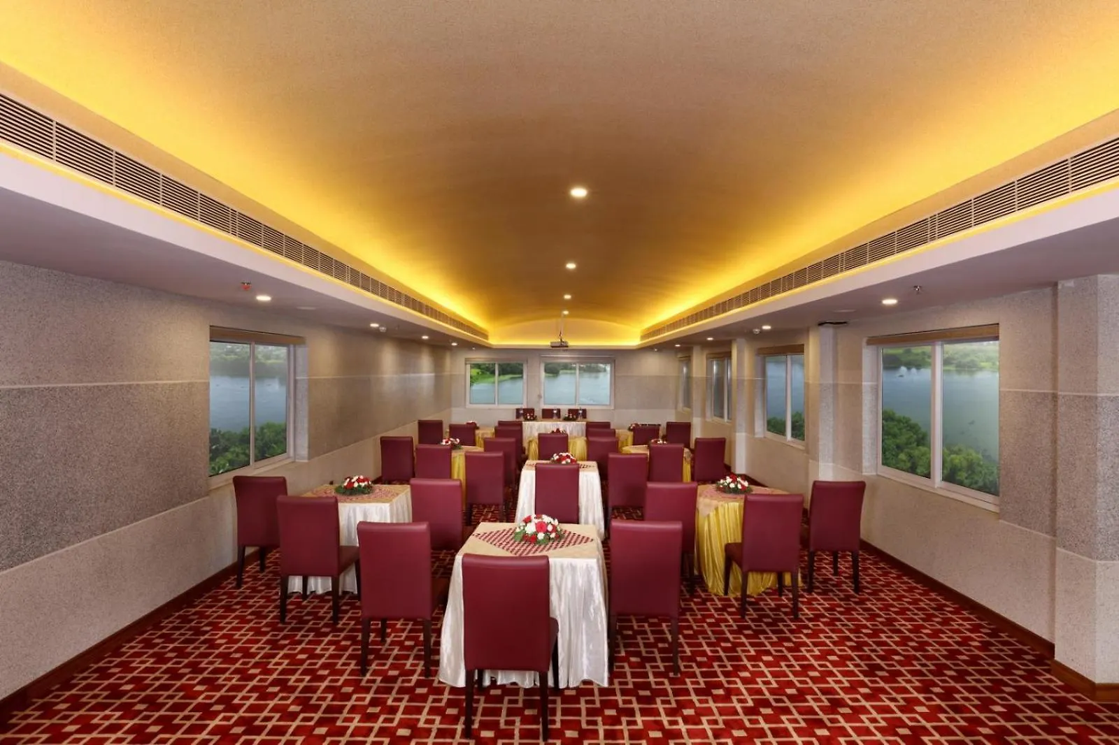Jvk Park Hotel Kerala Alwaye 3*,